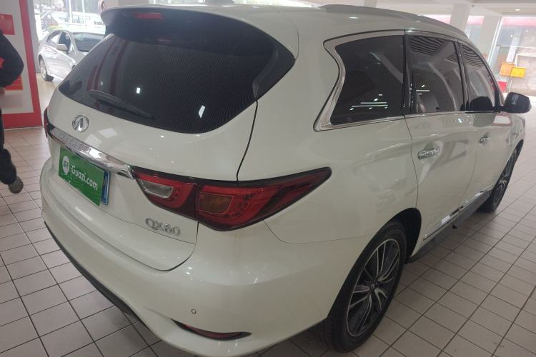 Used Infiniti QX60 2016 2.5 S/C Hybrid Two-Wheel-Drive Excellence Edition China V Standard