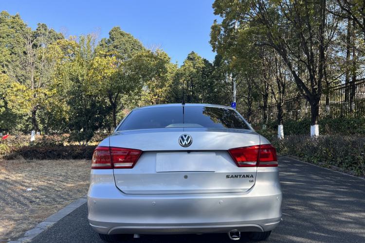 Used Volkswagen Santana 2013 1.6L Manual Comfort Edition
