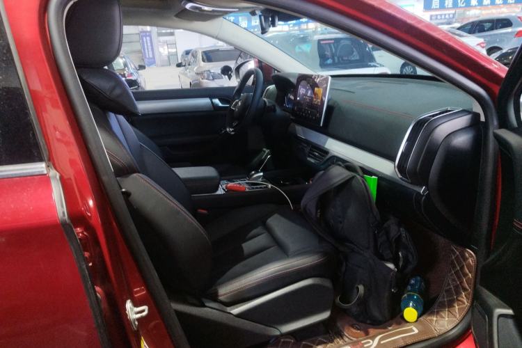 Used BYD Tang New Energy 2018 DM 2.0T All-Wheel Drive Smart Connectivity Luxury Model 7 Seats China V Emission Standard
