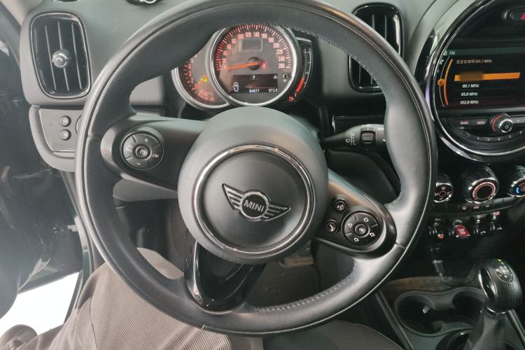 Used  Countryman 2017 1.5T COOPER
