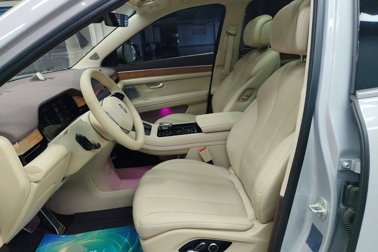 Used Hima AITO M7 2024 1.5T Rear-Drive Plus Version 5 Seats
