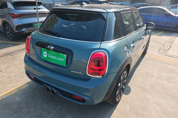 Used  MINI 2016 2.0T COOPER S Five-Door Edition
