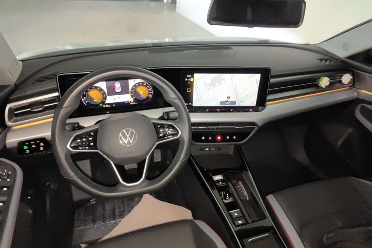 Used Volkswagen Lamando 2023 Lavida L 280TSI DSG Cool & Spicy Edition