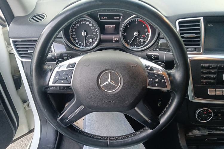Used Mercedes-Benz M-Class 2014 ML 350 CDI 4MATIC
