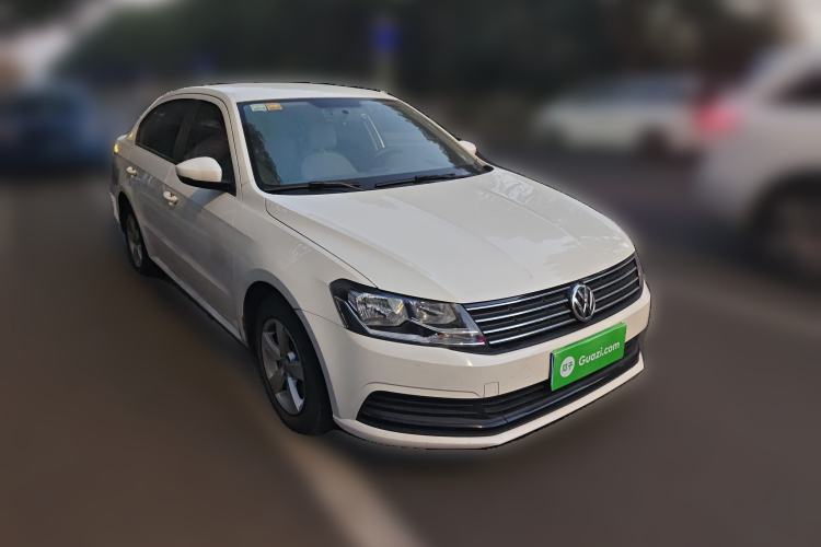 Used Volkswagen Lavida 2015 1.6L Automatic Fashion Edition