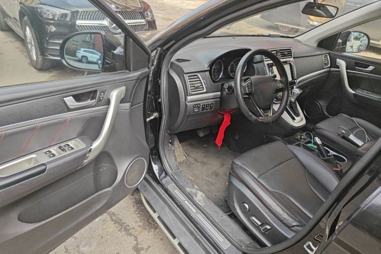 Used Haval H6 2015 Sport Edition 1.5T Automatic Two-Wheel Drive Luxury Model
