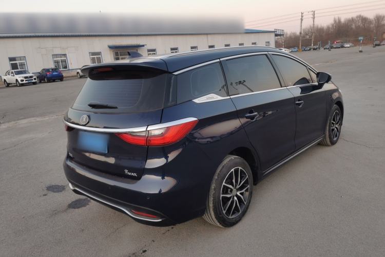 Used BYD Song MAX 2017 1.5T Automatic Smart Connect Prestige 7-Seater
