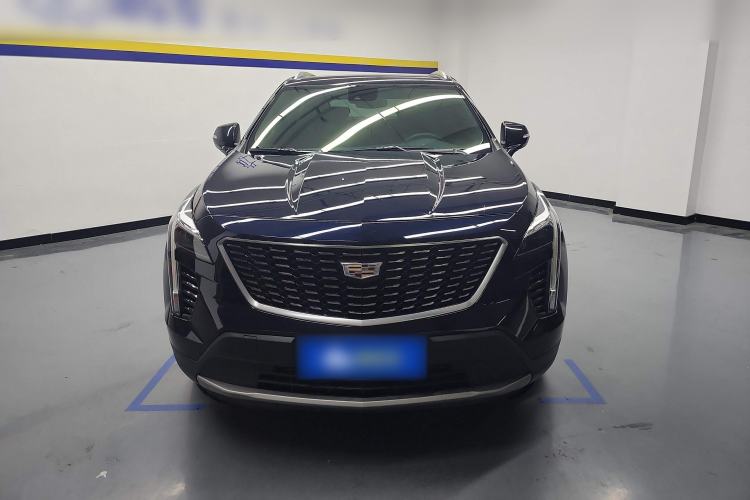 Used Cadillac XT4 2022 28T Two-Wheel-Drive Luxury Version
