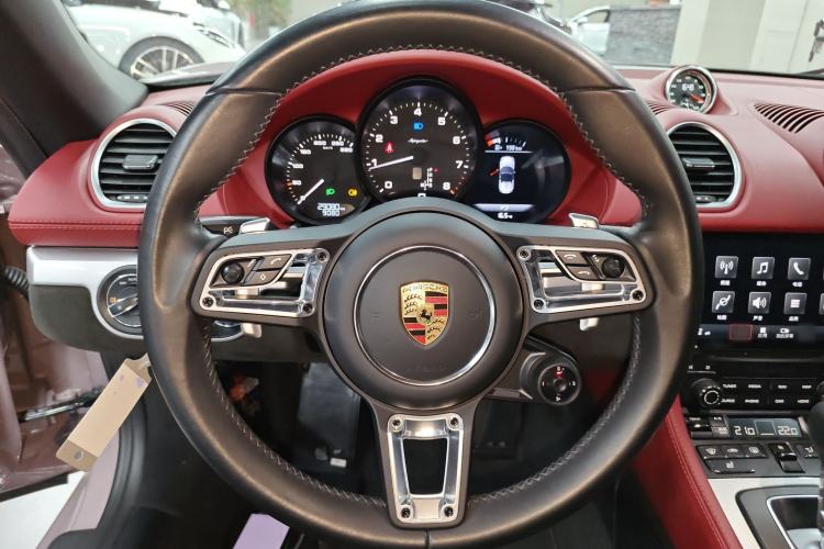 Used Porsche 718 2022 Spyder 2.0T
