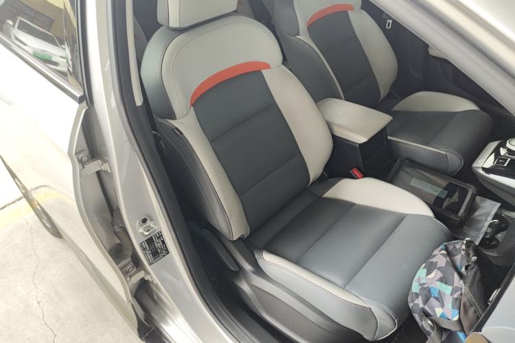 Used MG 4 EV 2022 520 km Flagship Edition
