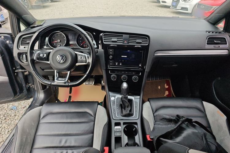 Used Volkswagen Golf 2019 280TSI DSG R-Line Model China V Standard