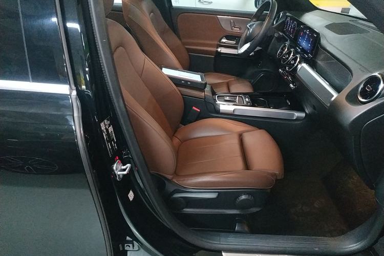 Used Mercedes-Benz GLB 2024 GLB 200 Dynamic Edition
