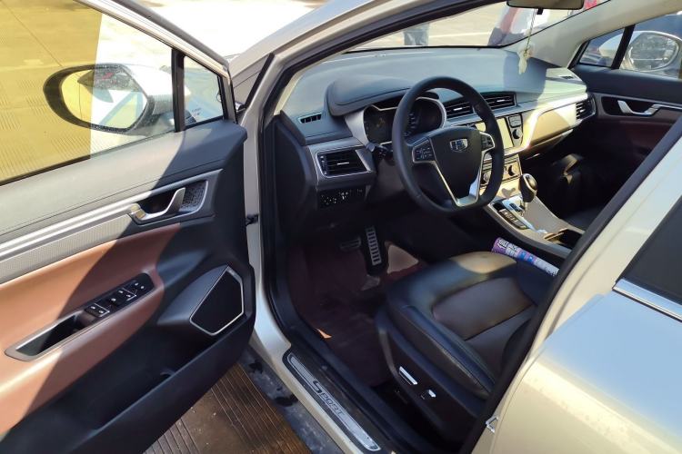 Used Geely Auto Emgrand GS 2017 Sport Edition 1.3T Automatic Smart Connectivity Model
