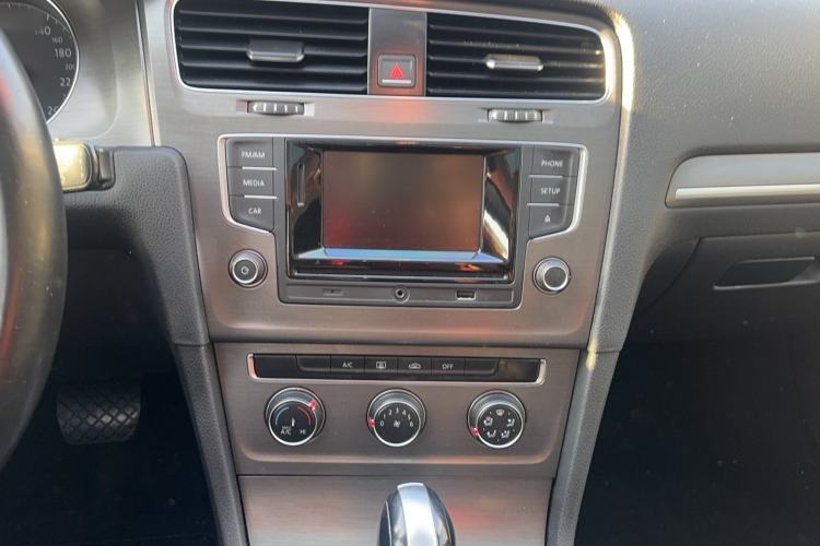 Used Volkswagen Golf 2016 1.6L Automatic Comfort Model
