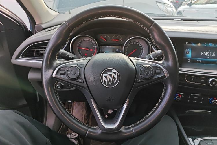 Used Buick Regal 2019 20T Luxury Model China VI Standard
