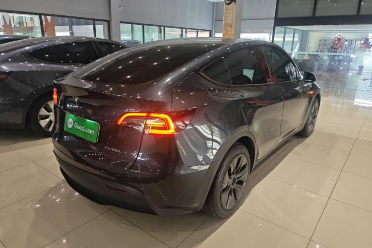 Used Tesla Model Y 2024 Rear-Wheel-Drive Version