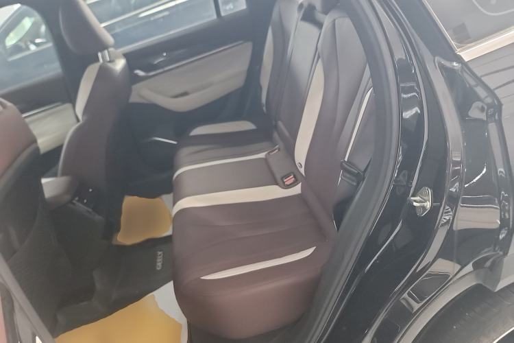 Used Geely Auto Monjaro L 2024 2.0TD High-Power Automatic Two-Wheel Drive Yunqi Version
