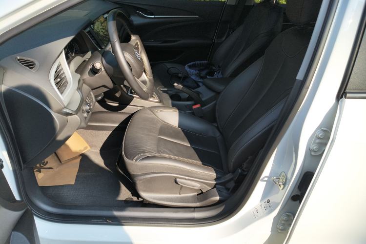 Used Buick GT 2018 18T Automatic Elite Model
