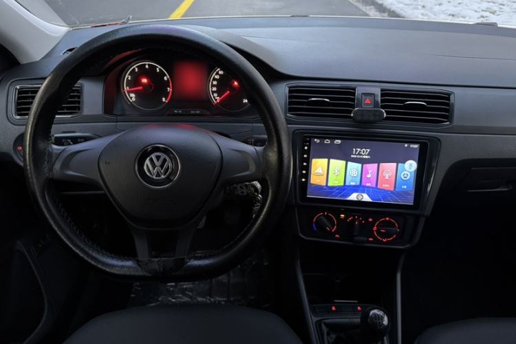 Used Volkswagen Santana 2019 1.5L Manual Fashion Edition China VI Standard
