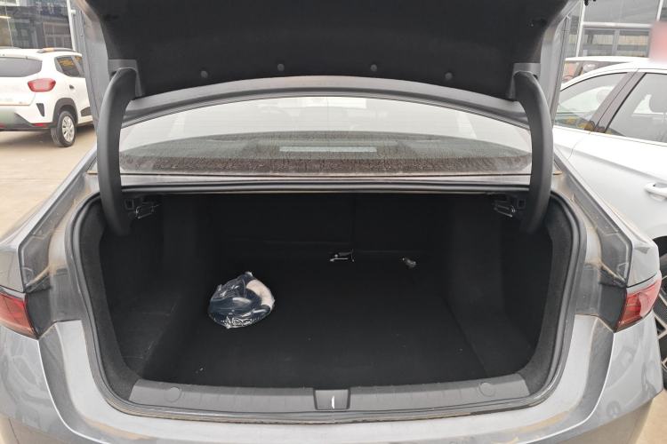 Used BYD Qin PLUS 2025 DM-i Smart Drive 120KM Superior Model