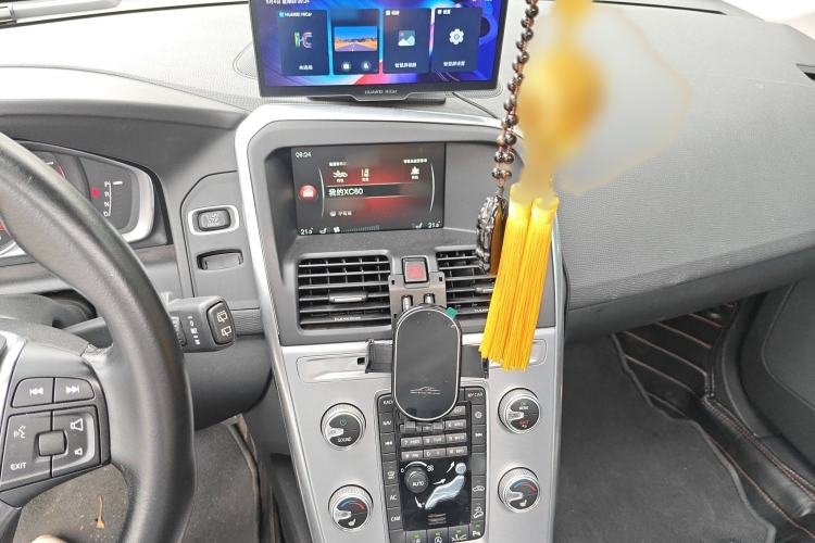 Used Volvo XC60 2017 T5 AWD Smart Range Edition
