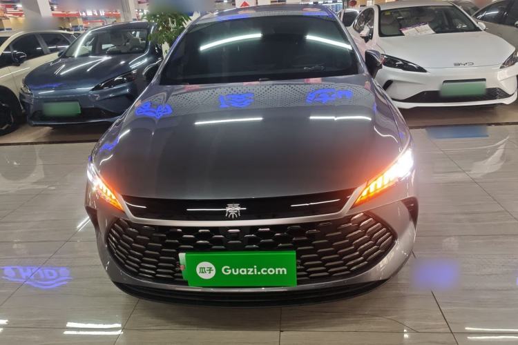 Used BYD Qin PLUS 2025 DM-i Smart Drive 55KM Leading Model
