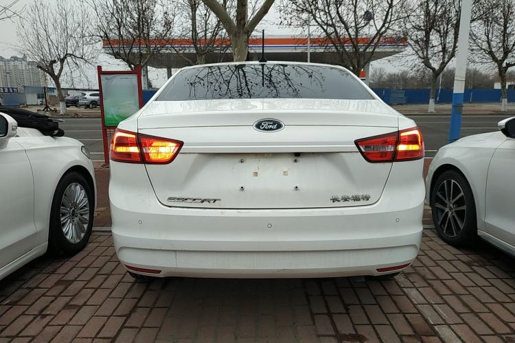 Used Ford Escort 2017 Revised Version 1.5L Manual Comfort Edition