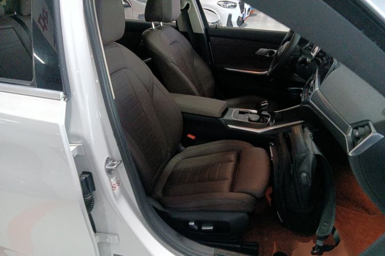 Used BMW 3 Series 2021 Facelifted 320Li M Sport Package
