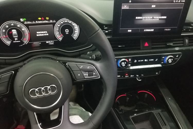 Used Audi A4L 2023 45 TFSI quattro Prestige Dynamic Edition
