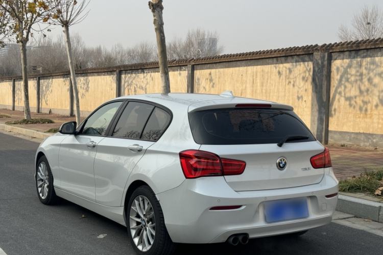 Used BMW 1 Series 2016 120i Leading Model
