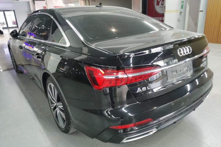 TDK.VehicleDetails.img