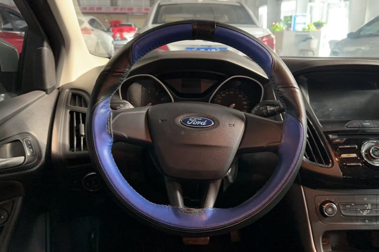 Used Ford Focus 2017 Hatchback 1.6L Automatic Comfort Plus SmartDrive Edition
