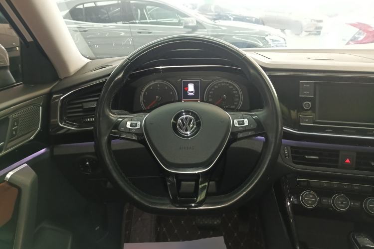 Used Volkswagen Tayron 2019 330TSI Two-Wheel Drive Luxury Model China VI Standard