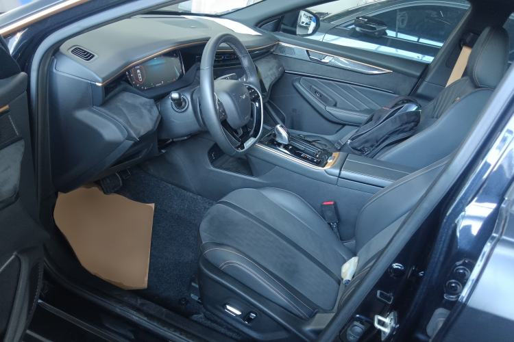 Used Dongfeng Aeolus Yixuan MAX 2021 1.5T Nightbreak Dawn Edition
