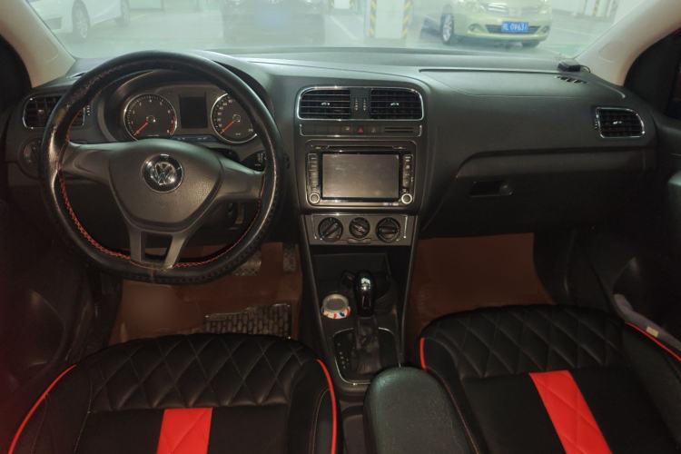 Used Volkswagen Polo 2014 1.6L Automatic Comfort Edition
