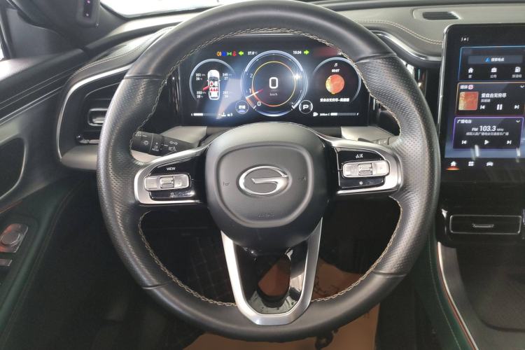 Used GAC Trumpchi GS8 2022 Linghang Series 2.0 TGDI Two-Wheel-Drive Luxury Smart Connectivity Version (7 Seats)
