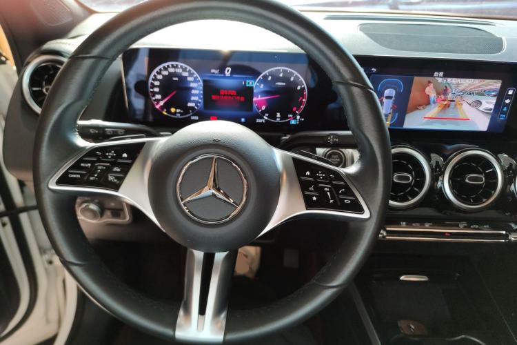 Used Mercedes-Benz GLB 2024 GLB 200 Dynamic Edition