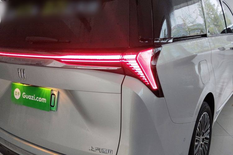 Used Buick GL8 New Energy 2024 Lu Zun Luxury Edition 7-Seater
