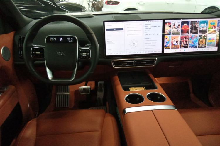 Used Li Auto L8 2023 Pro Model
