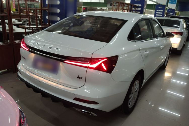 Used Roewe i5 2023 1.5L CVT Luxury Edition
