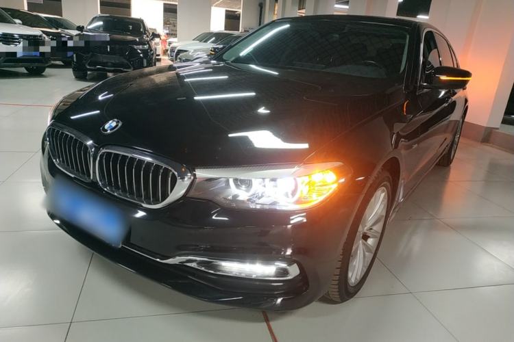 Used BMW 5 Series 2018 525Li Luxury Package