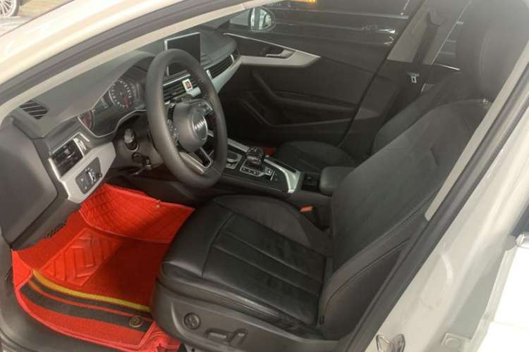 Used Audi A4L 2017 Plus 40 TFSI Fashion Model
