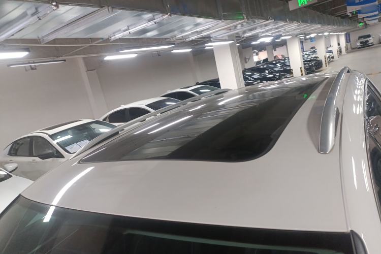 Used Volkswagen Tiguan L 2022 330TSI Automatic Two-Wheel Drive R-Line Enhanced Edition
