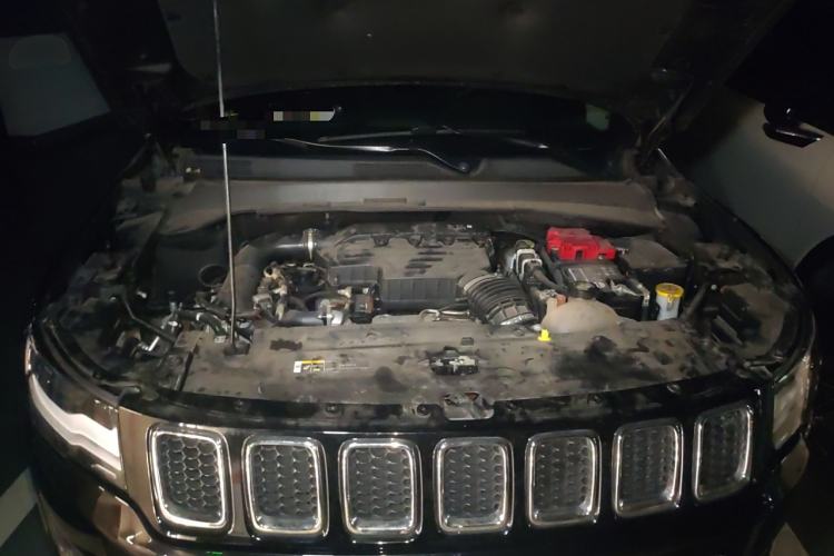 Used  Compass 2020 220T Automatic Elite Edition
