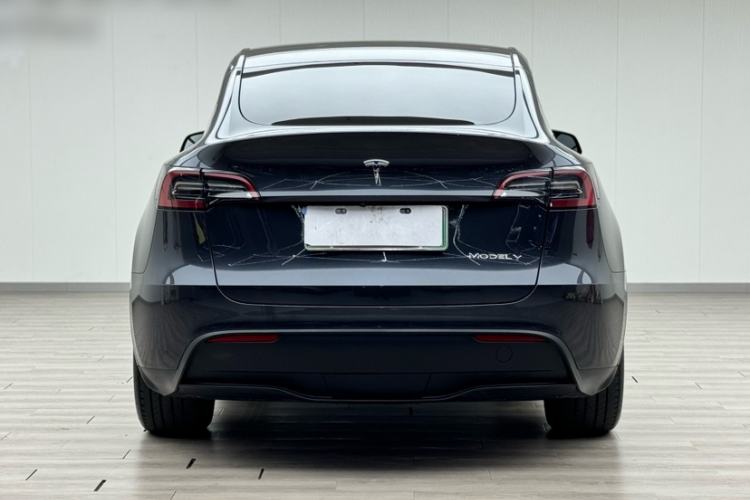 Used Tesla Model Y 2024 Rear-Wheel-Drive Version
