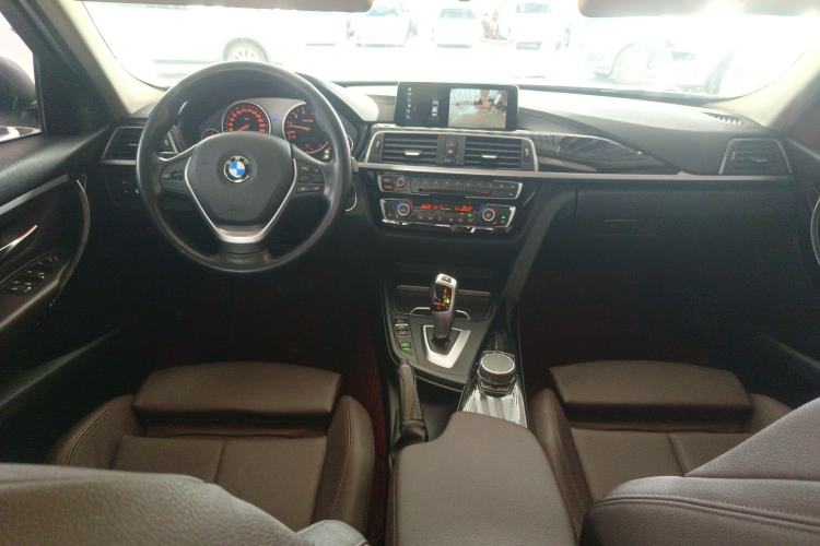 Used BMW 3 Series 2019 320Li Fashion Model

