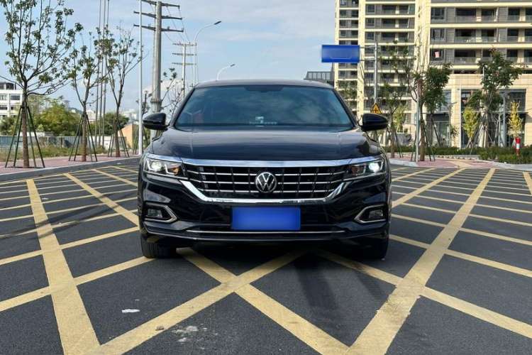 Used Volkswagen Passat 2020 330TSI Elite Edition China VI

