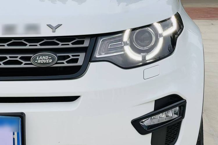 Used Land Rover Discovery Sport 2019 240 PS PURE Edition China VI Standard
