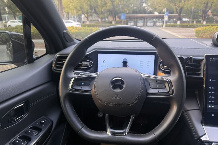 Used Nio ES6 2020 420 km Sport Edition
