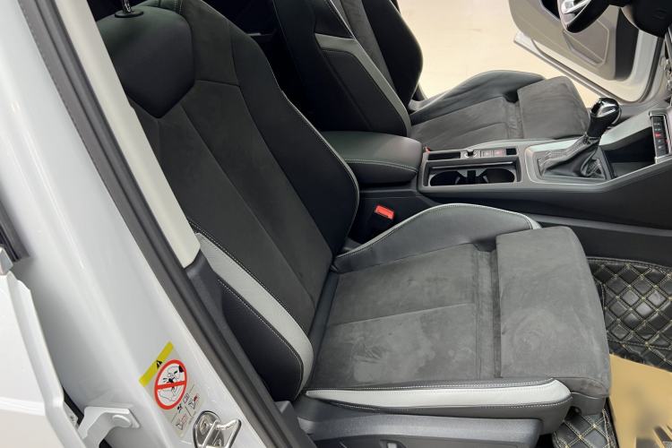 Used Audi Q3 2021 35 TFSI Fashion Dynamic Model
